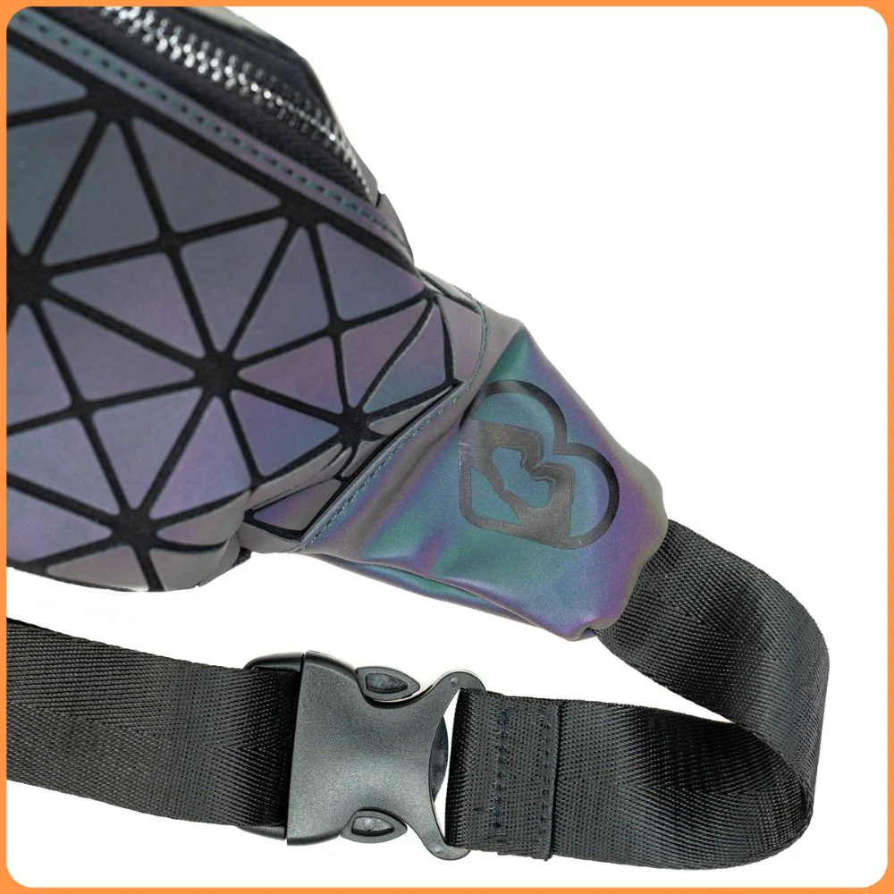 Holographic Reflective Fanny Pack - Image 4