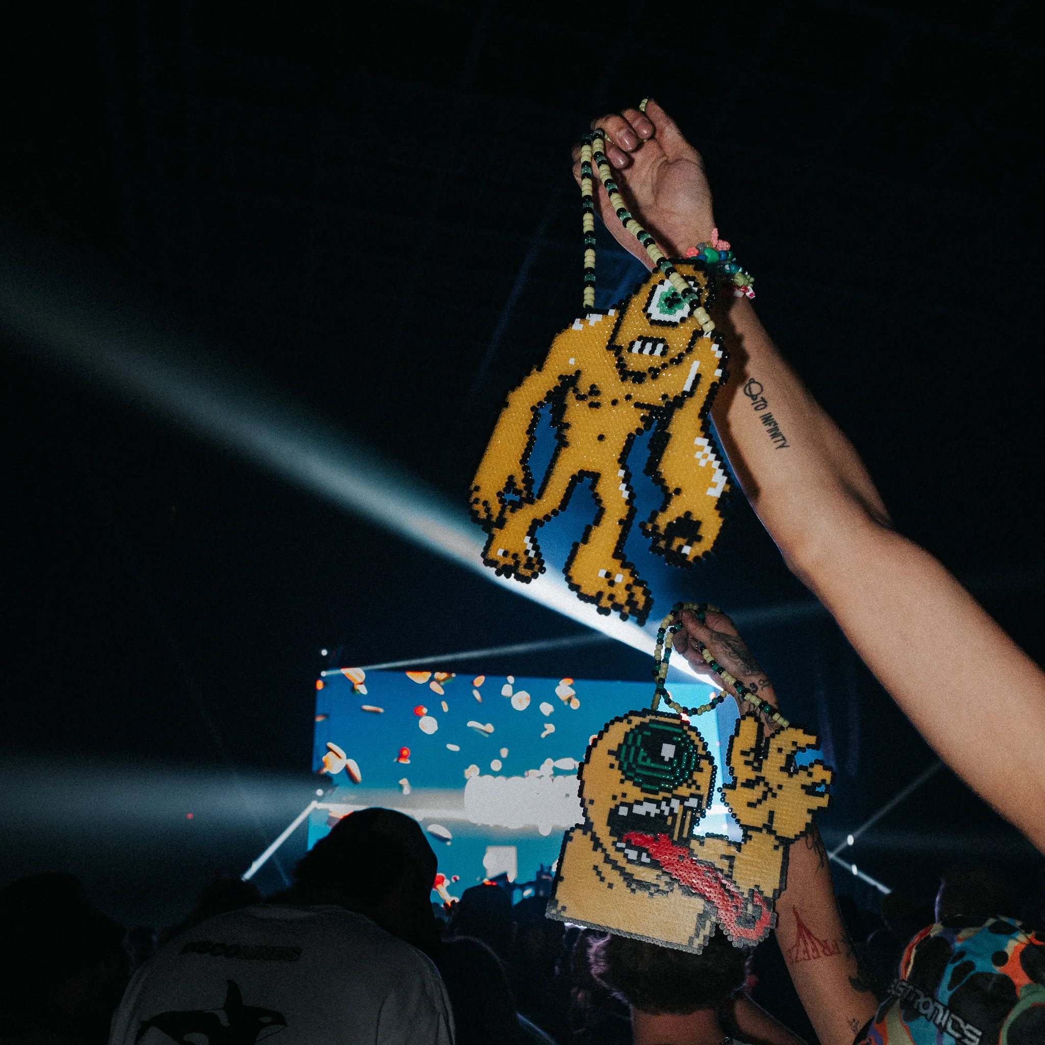 Subtronics Monsta Hand - (XL) Perler - Image 2